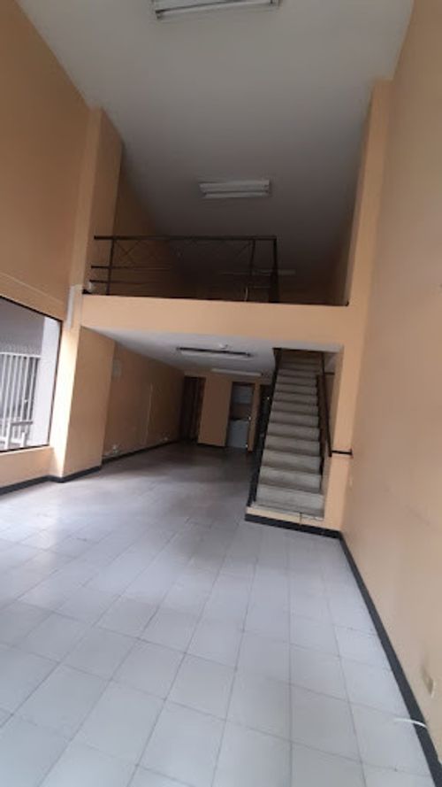 Local en arriendo en Lorena, Medellín, 153 m² · foto 3 de 7