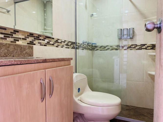 Apartamento de 4 alcobas en arriendo en Patio Bonito, Medellín, 132 m² · foto 12 de 16
