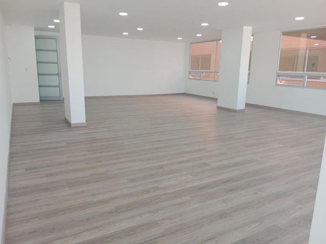 Oficina en venta en Unicentro, Tunja, 90 m² · foto 11 de 24