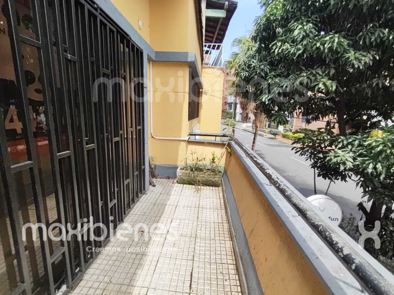 Apartamento en arriendo en Laureles, Medellín · foto 15 de 24