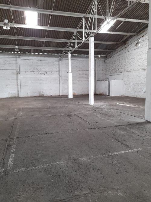 Bodega en arriendo en Manzanares, Cali, 652 m² · foto 8 de 9