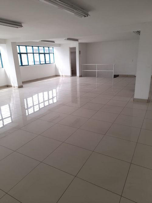 Bodega en arriendo en Manzanares, Cali, 652 m² · foto 9 de 9