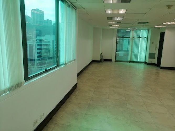 Oficina en arriendo en Santa María De Los Ángeles, Medellín, 70 m² · foto 4 de 12