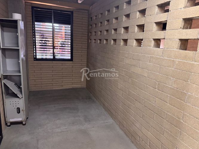 Bodega en venta en Trinidad, Medellín, 322 m² · foto 6 de 24