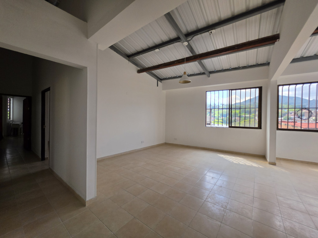 Apartamento en venta en Miraflores, Cali · foto 3 de 20