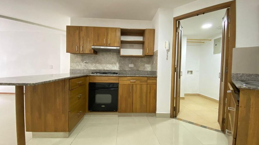 Apartamento de 3 alcobas en venta en Las Lomitas, Sabaneta, 97 m² · foto 3 de 20