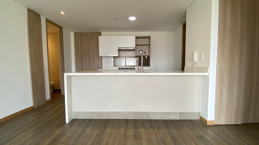 Apartamento de 2 alcobas en arriendo en El Poblado, Medellín, 100 m² · foto 5 de 18