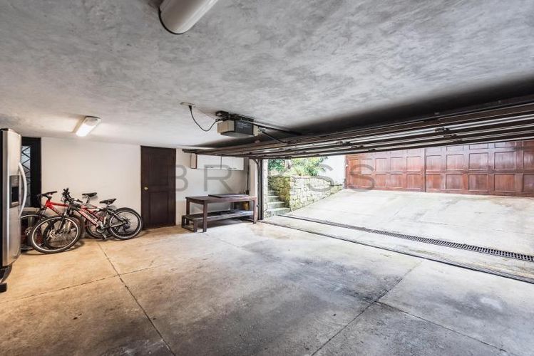 Casa de 3 alcobas en venta en Santa Barbara Alta, Bogotá, 403 m² · foto 17 de 21