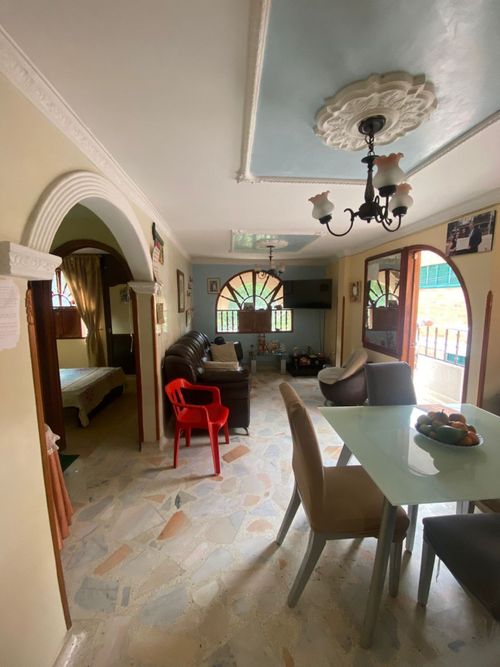 Apartamento de 6 alcobas en venta en El Carmen I, Floridablanca, 126 m² · foto 3 de 22
