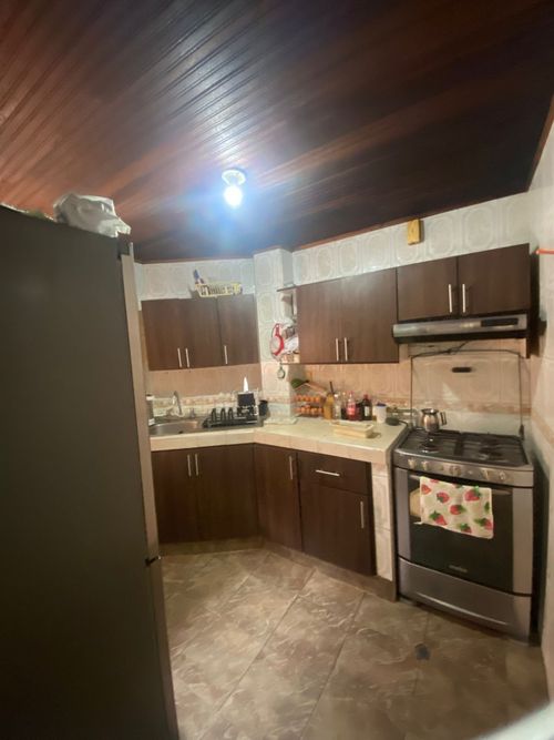 Apartamento de 6 alcobas en venta en El Carmen I, Floridablanca, 126 m² · foto 5 de 22