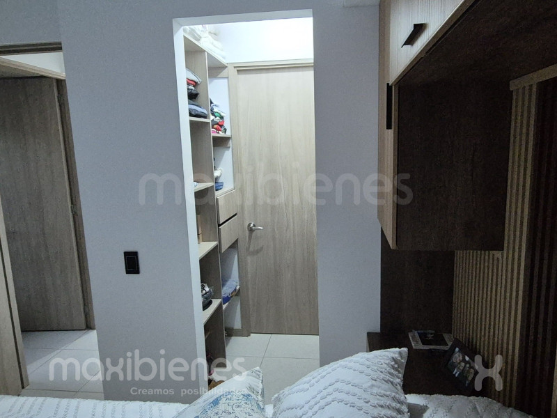 Apartamento en venta en Alcaravanes, Marinilla · foto 10 de 16