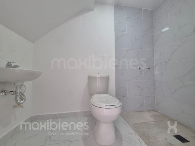 Casa de 3 alcobas en venta en El Tambo, La Ceja, 110 m² · foto 17 de 18