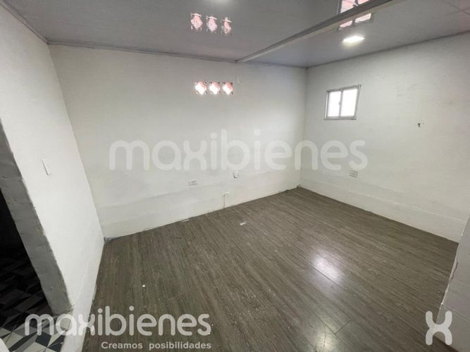 Apartamento en venta en Cataluña, Medellín · foto 4 de 14