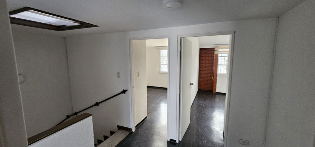 Casa de 4 alcobas en venta en Autopista Sur, Bogotá, 250 m² · foto 13 de 24