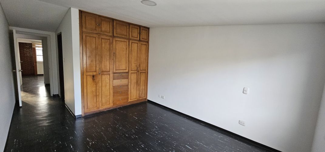 Casa de 4 alcobas en venta en Autopista Sur, Bogotá, 250 m² · foto 15 de 24