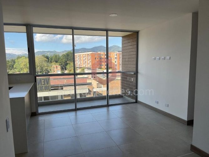 Apartamento de 3 alcobas en venta en El Tambo, La Ceja, 68 m² · foto 3 de 21