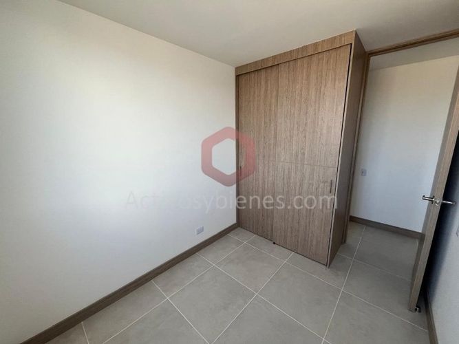 Apartamento de 3 alcobas en venta en El Tambo, La Ceja, 68 m² · foto 10 de 21