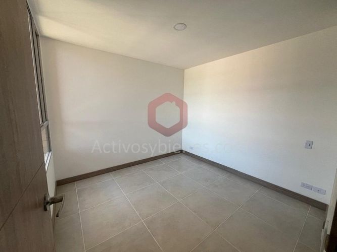 Apartamento de 3 alcobas en venta en El Tambo, La Ceja, 68 m² · foto 15 de 21