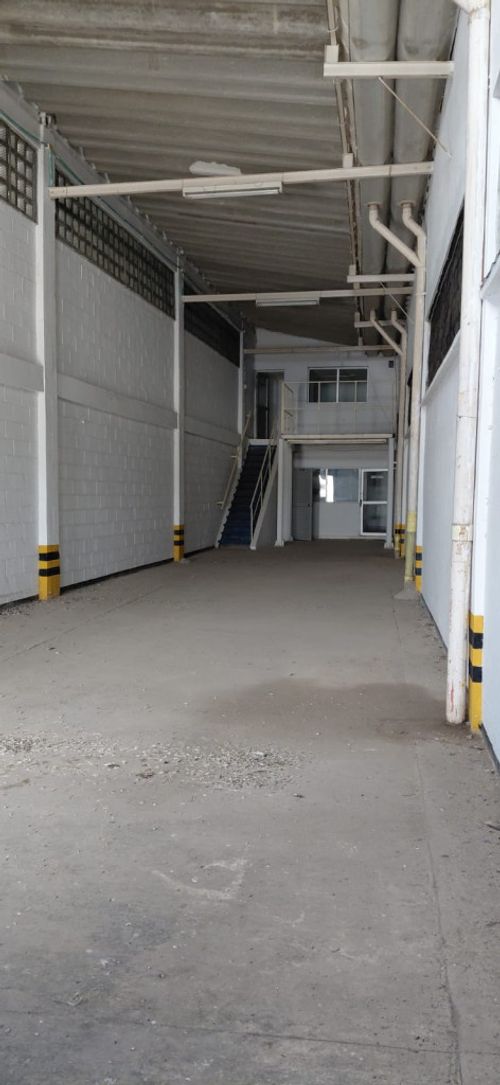 Bodega en arriendo en Las Flores, Barranquilla, 154 m² · foto 2 de 9
