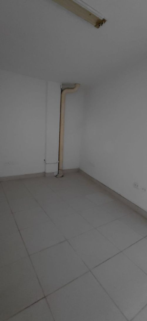 Bodega en arriendo en Las Flores, Barranquilla, 154 m² · foto 5 de 9