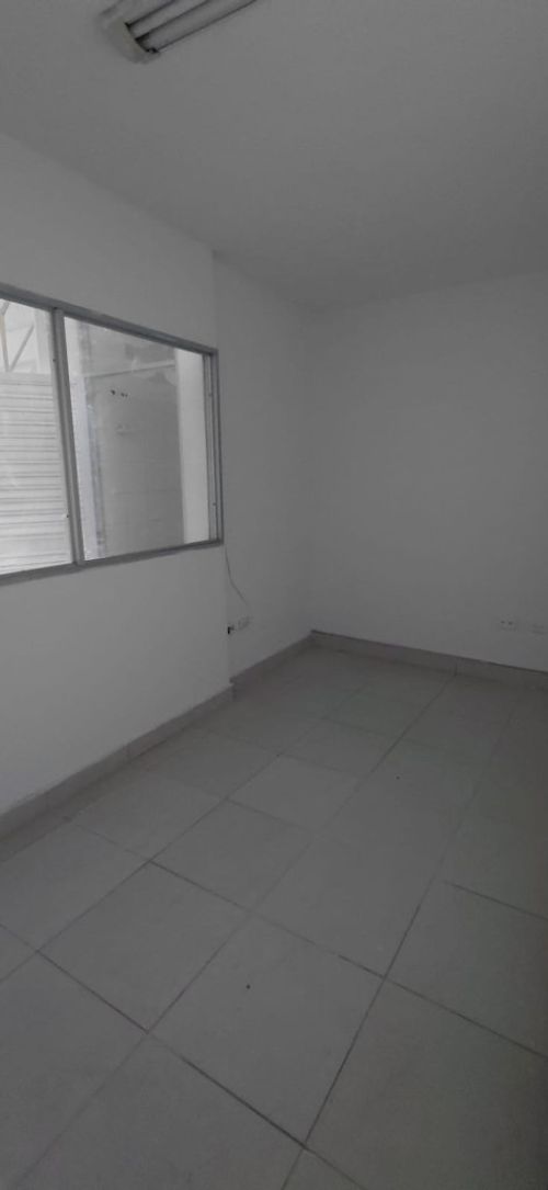Bodega en arriendo en Las Flores, Barranquilla, 154 m² · foto 6 de 9