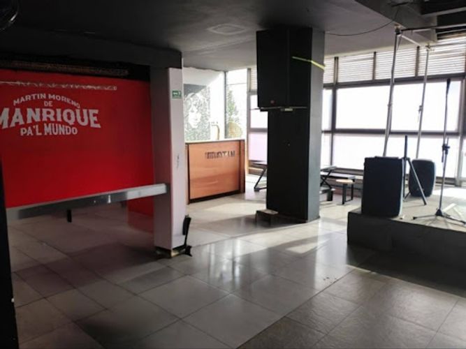 Local en arriendo en Manrique Central, Medellín, 360 m² · foto 3 de 10