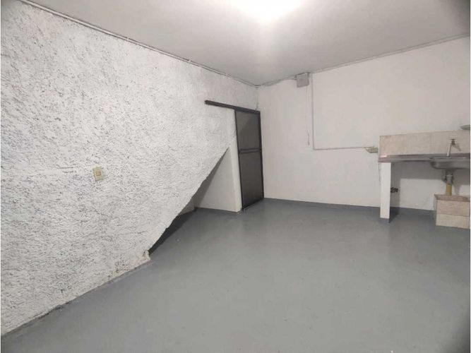 Local en arriendo en Enciso, Medellín, 30 m² · foto 5 de 6