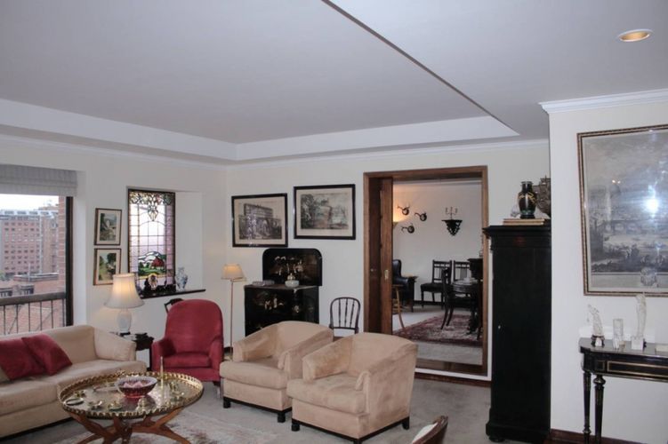 Apartamento de 4 alcobas en venta en Emaus, Bogotá, 327 m² · foto 8 de 24