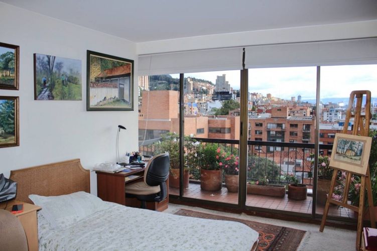 Apartamento de 4 alcobas en venta en Emaus, Bogotá, 327 m² · foto 15 de 24