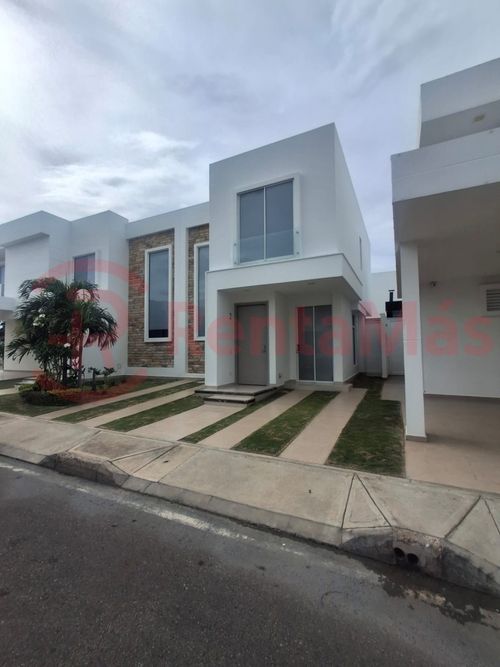 Casa de 3 alcobas en venta en Santander, Villa del Rosario, 110 m² · foto 2 de 16