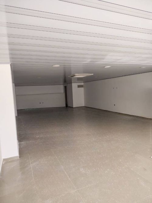 Local en arriendo en Conjunto Residencial Portales Fontana, Bucaramanga, 112 m² · foto 2 de 4