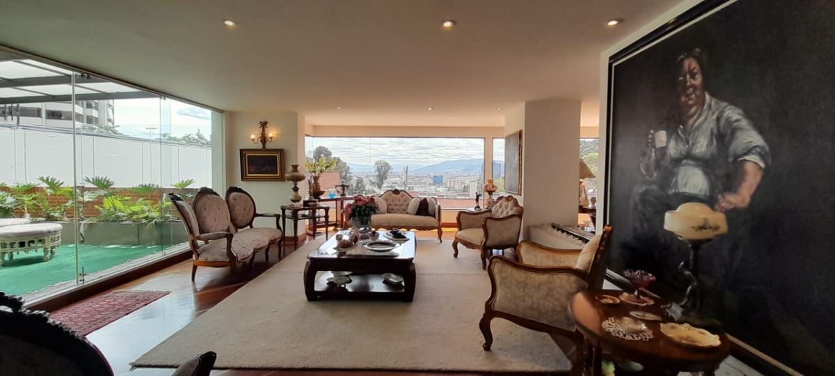 Apartamento en venta en El Refugio, Bogotá · foto 3 de 24