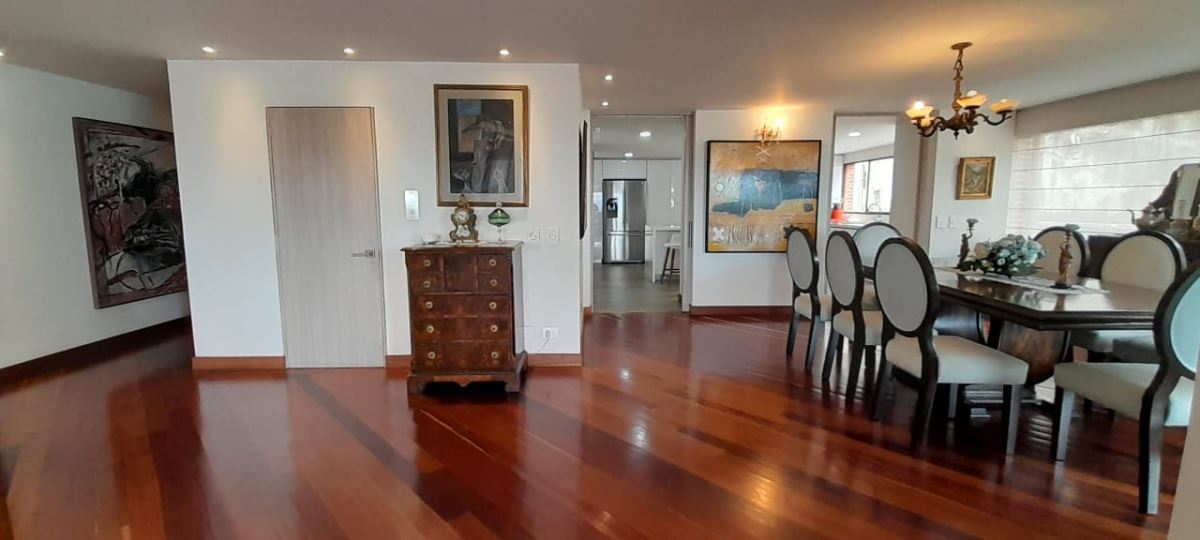 Apartamento en venta en El Refugio, Bogotá · foto 16 de 24