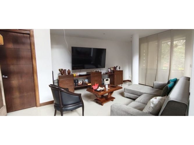 Apartaestudio en venta en La Doctora, Sabaneta, 466 m² · foto 4 de 23