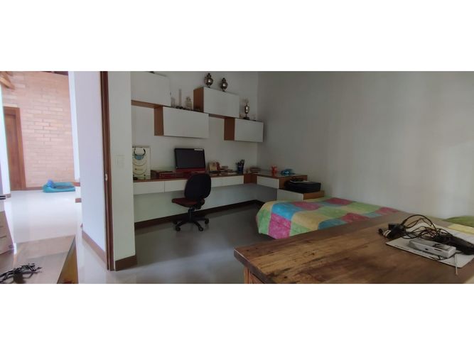 Apartaestudio en venta en La Doctora, Sabaneta, 466 m² · foto 7 de 23