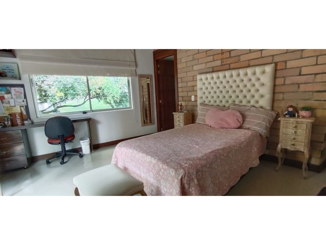 Apartaestudio en venta en La Doctora, Sabaneta, 466 m² · foto 13 de 23