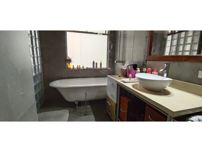 Apartaestudio en venta en La Doctora, Sabaneta, 466 m² · foto 17 de 23