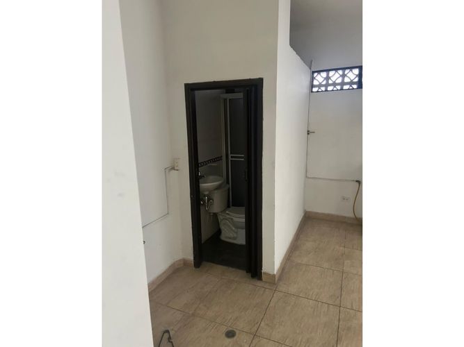 Local en arriendo en Boston, Medellín, 15 m² · foto 4 de 4