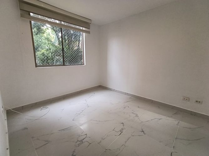 Apartamento de 3 alcobas en arriendo en Gascuña, Envigado, 85 m² · foto 11 de 13