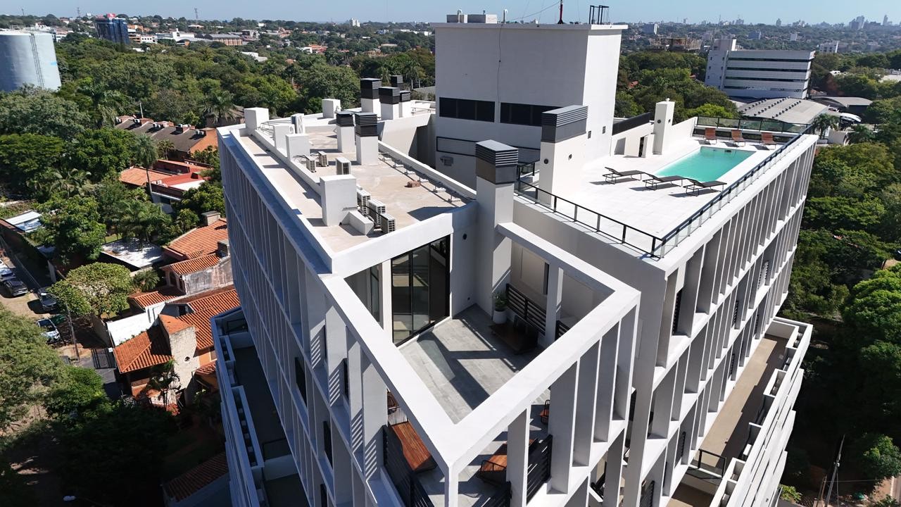 Exclusivo Departamento en el Edificio Laurus: Lujo y Confort en Ubicación Privilegiada — foto 2