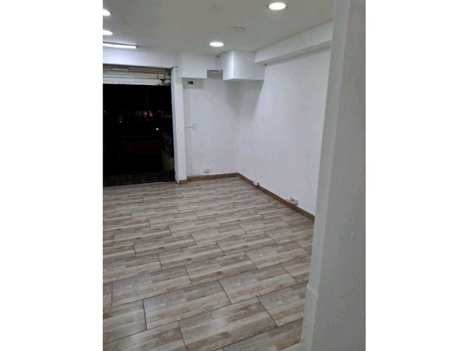 Local en arriendo en Laureles, Medellín, 17 m² · foto 3 de 5