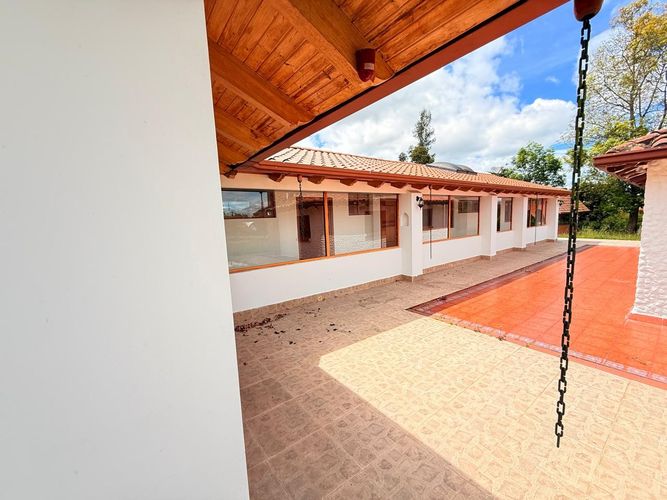 Casa de 3 alcobas en venta en Pueblo Viejo, Cota, 387 m² · foto 7 de 13