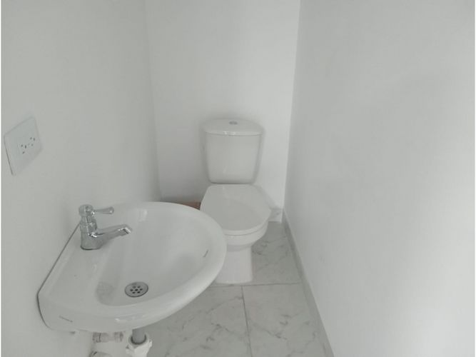 Local en arriendo en Bomboná No. 1, Medellín, 25 m² · foto 12 de 12