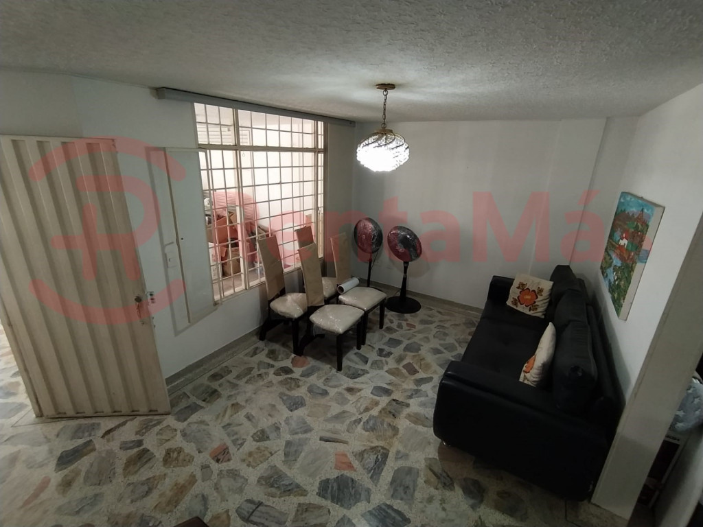 Casa en venta en El Bosque, Cúcuta · foto 3 de 18