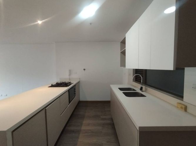 Apartamento de 1 alcoba en arriendo en Los Balsos, Medellín, 97 m² · foto 2 de 13