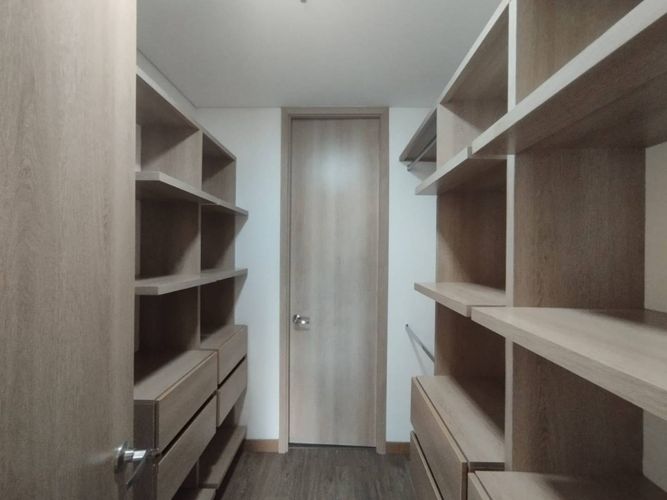 Apartamento de 1 alcoba en arriendo en Los Balsos, Medellín, 97 m² · foto 11 de 13