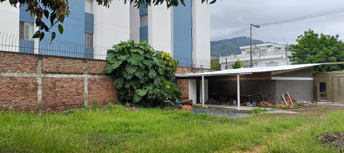 Lote en venta en Sector La Luisa Bella Suiza, Cali, 710 m² · foto 3 de 7