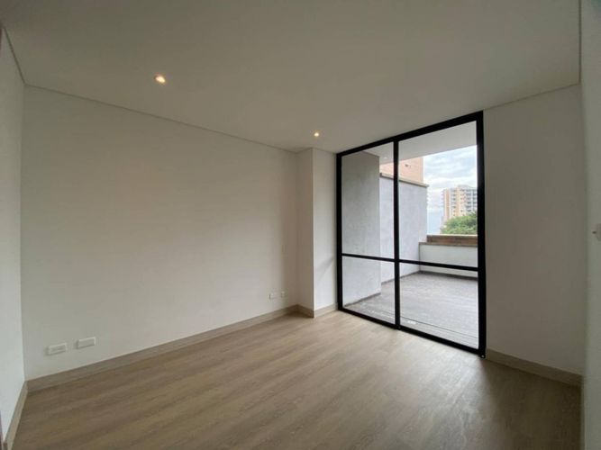 Apartamento de 2 alcobas en arriendo en El Poblado, Medellín, 87 m² · foto 10 de 21