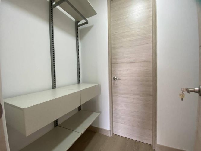 Apartamento de 2 alcobas en arriendo en El Poblado, Medellín, 87 m² · foto 17 de 21