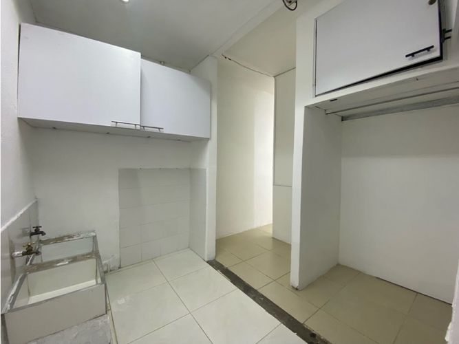 Local en arriendo en Manchester, Bello, 590 m² · foto 23 de 23